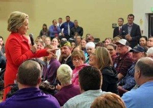 Clinton talks economy,
